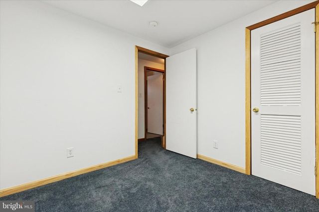 111 CLAYTON CT, North Wales, PA 19454