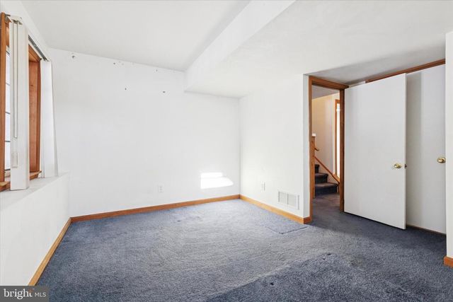 111 CLAYTON CT, North Wales, PA 19454