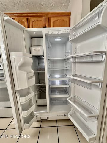 7637 Red Bay Way, Knoxville, TN 37919