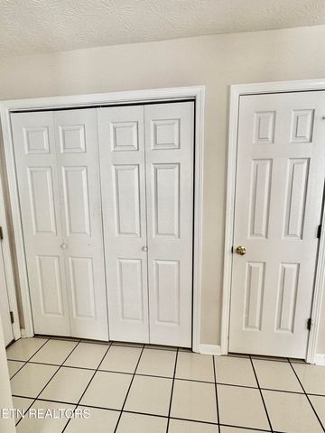 7637 Red Bay Way, Knoxville, TN 37919