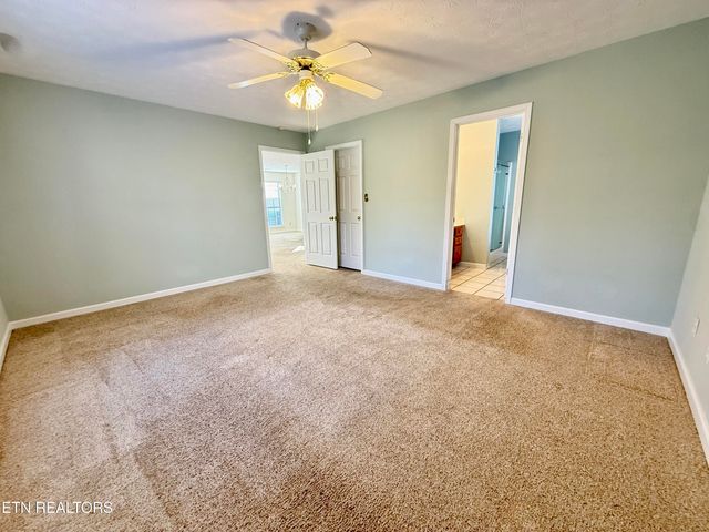 7637 Red Bay Way, Knoxville, TN 37919