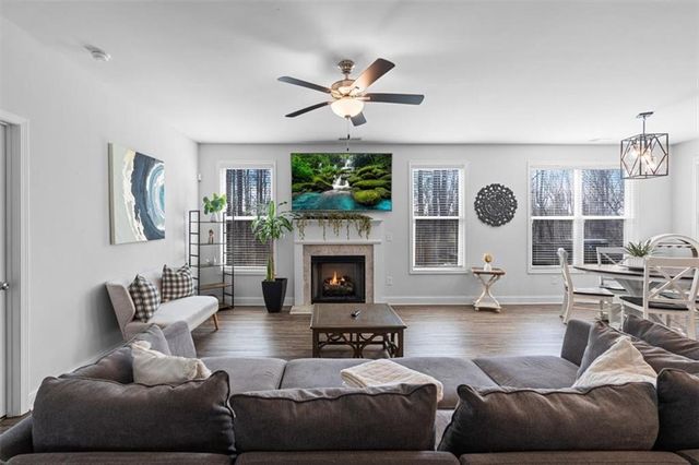 620 Riverwalk Manor Drive, Dallas, GA 30132