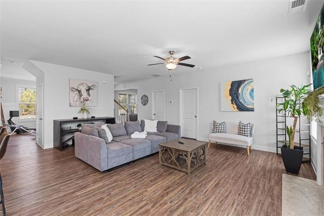 620 Riverwalk Manor Drive, Dallas, GA 30132