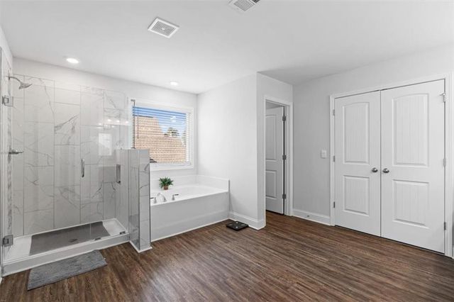 620 Riverwalk Manor Drive, Dallas, GA 30132