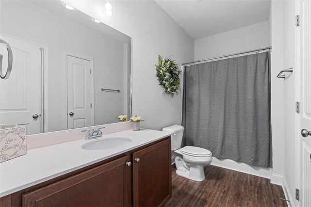 620 Riverwalk Manor Drive, Dallas, GA 30132