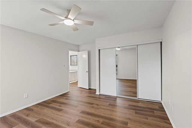 10997 Rosehill Road, Overland Park, KS 66210