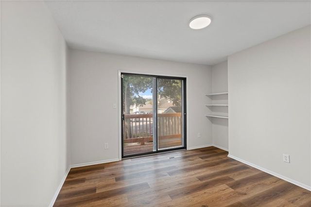 10997 Rosehill Road, Overland Park, KS 66210