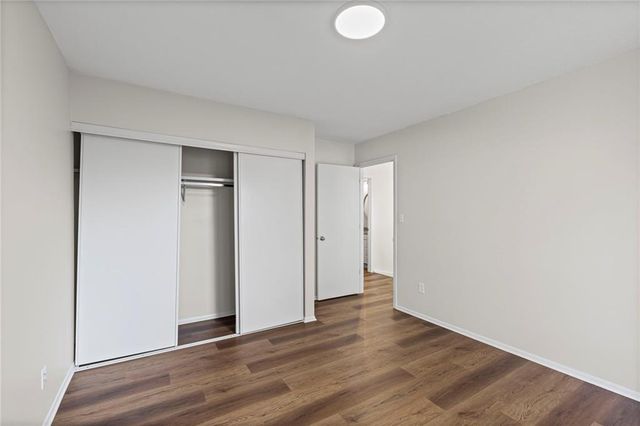 10997 Rosehill Road, Overland Park, KS 66210