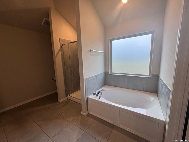 832 Stonemanor Bay, Seguin, TX 78155