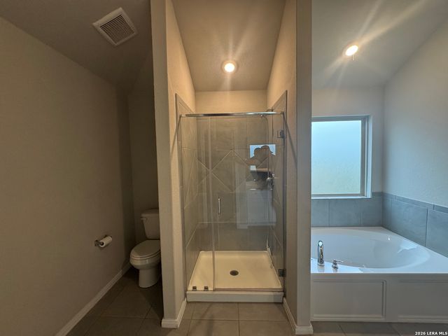 832 Stonemanor Bay, Seguin, TX 78155