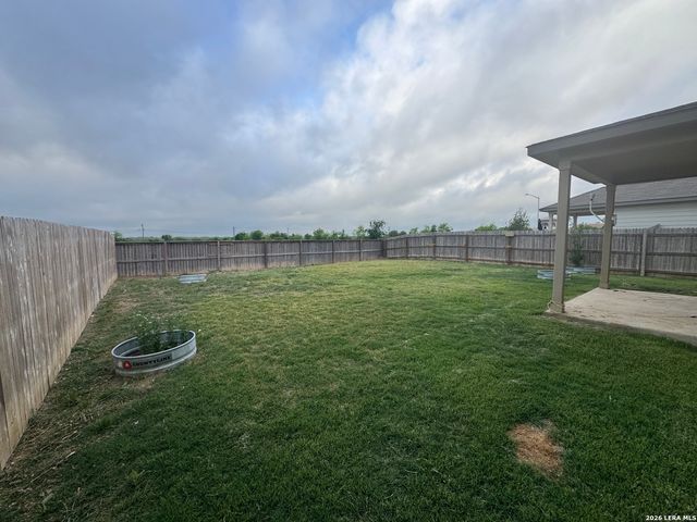 832 Stonemanor Bay, Seguin, TX 78155