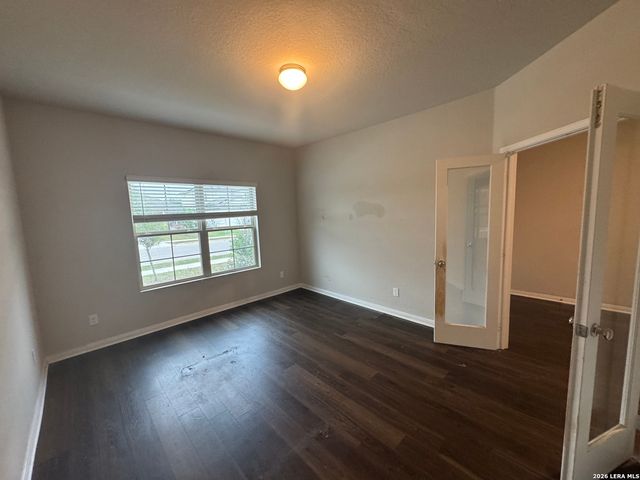 832 Stonemanor Bay, Seguin, TX 78155