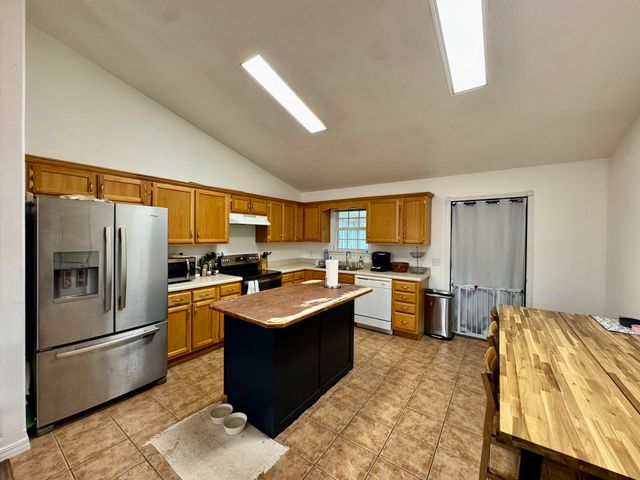 658 Plantation Circle, Melbourne, AR 72556