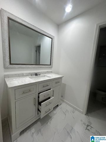 225 NEWPORT DRIVE, Hueytown, AL 35023