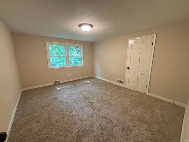 1141 Lexington Avenue, Fort Wayne, IN 46807