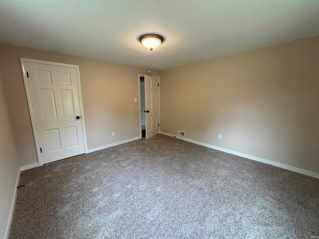 1141 Lexington Avenue, Fort Wayne, IN 46807