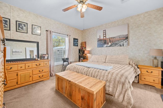 6005 E 7th Manor, Palatka, FL 32177