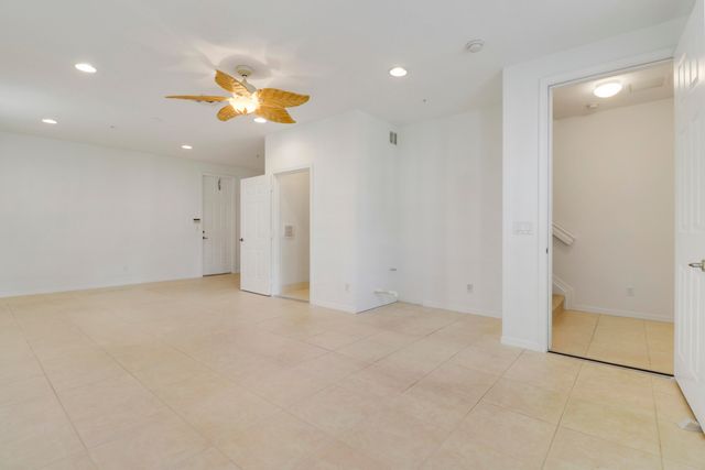 4273 E Main Street E, Jupiter, FL 33458