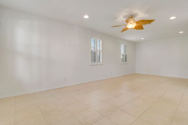 4273 E Main Street E, Jupiter, FL 33458