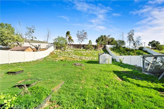 5958 Quiroz, Jurupa Valley, CA 92509