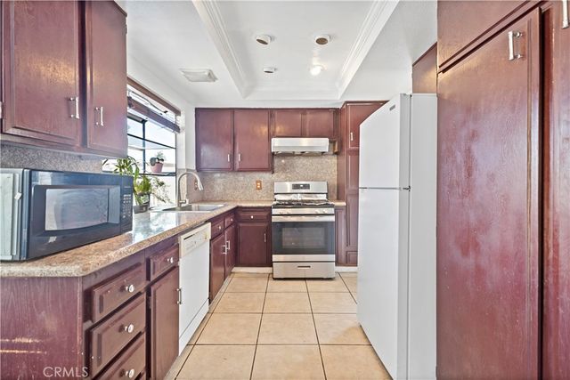 5958 Quiroz, Jurupa Valley, CA 92509