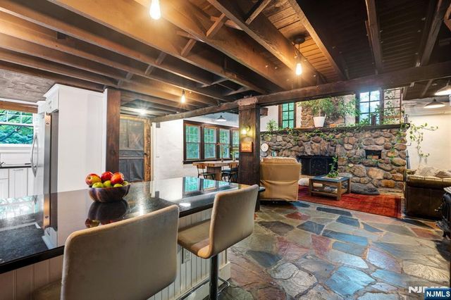 321 Glen Avenue, Ridgewood, NJ 07450