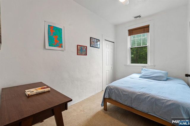 321 Glen Avenue, Ridgewood, NJ 07450