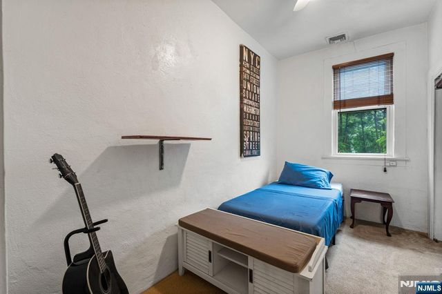 321 Glen Avenue, Ridgewood, NJ 07450