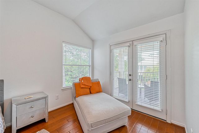 26 Pomerelle Place, The Woodlands, TX 77382