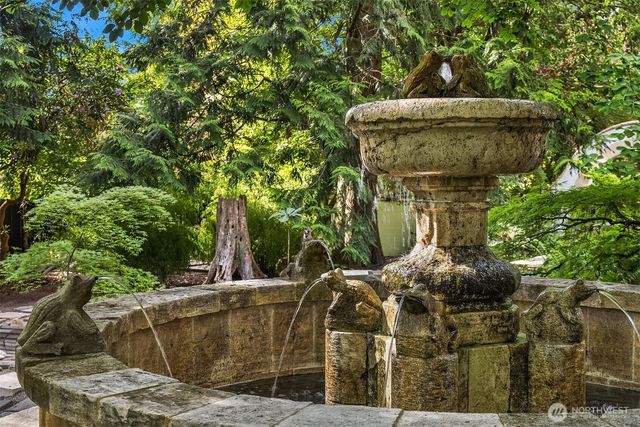 1919 SW 170th Street, Normandy Park, WA 98166