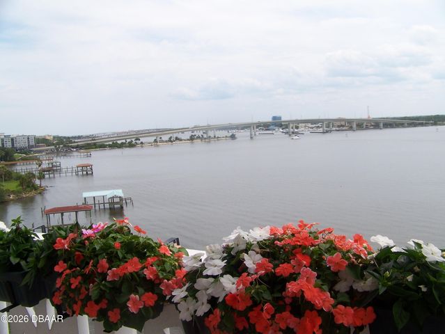 925 N Halifax Ave Apt 608, Daytona Beach, FL 32118