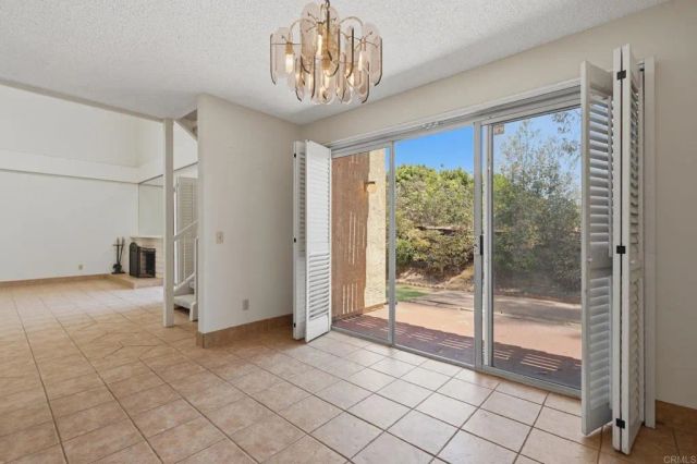 2041 Avenue Of The Trees, Carlsbad, CA 92008