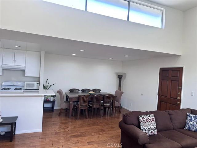 5700 Etiwanda 264, Tarzana, CA 91356