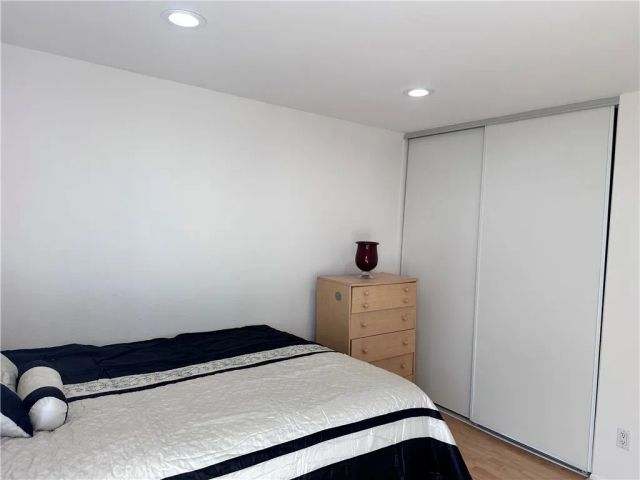 5700 Etiwanda 264, Tarzana, CA 91356