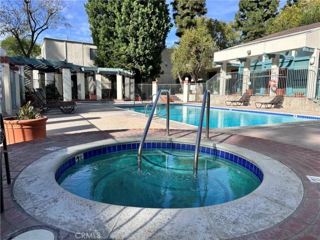 5700 Etiwanda 264, Tarzana, CA 91356