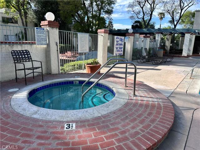 5700 Etiwanda 264, Tarzana, CA 91356