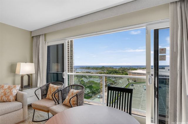 410 Atkinson Drive 1007, Honolulu, HI 96814