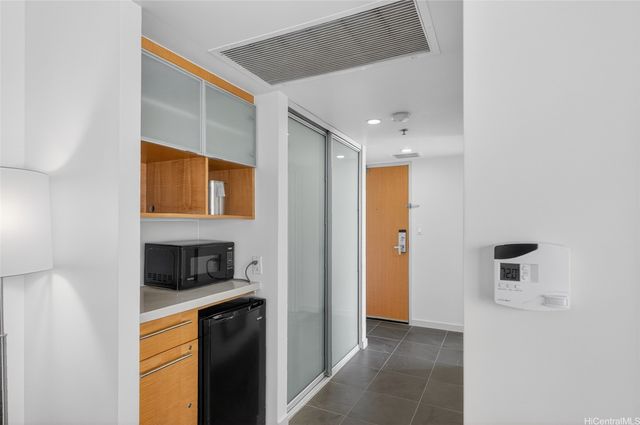 410 Atkinson Drive 1007, Honolulu, HI 96814