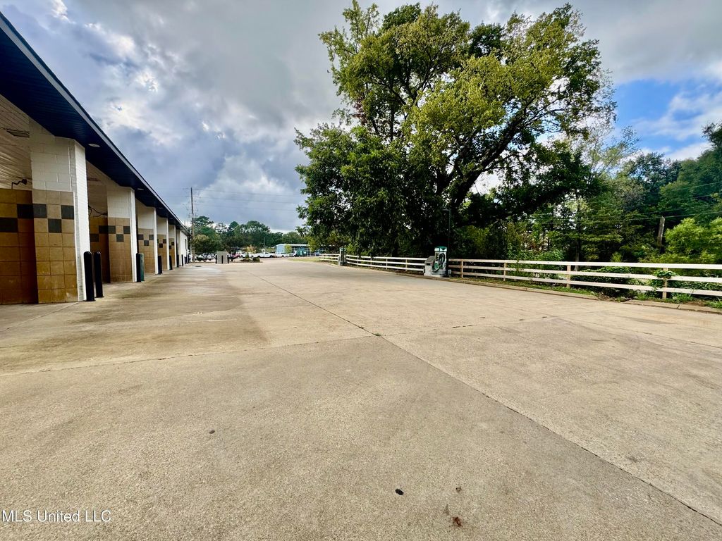 2934 S Hwy 51, Hernando, MS 38632 — photo 4