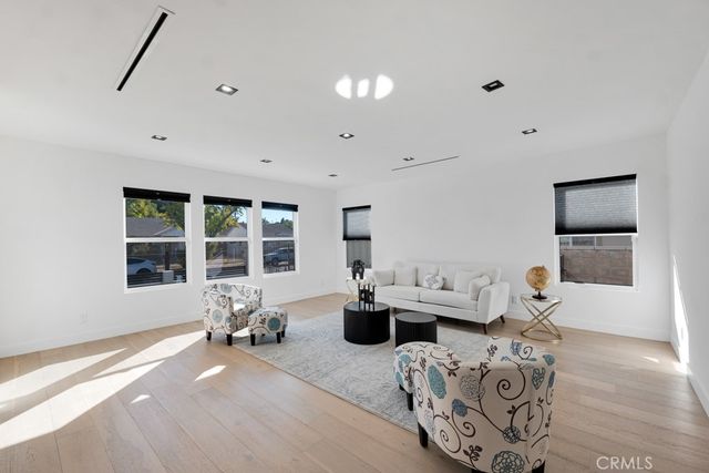 4941 Hesperia Avenue, Encino, CA 91316