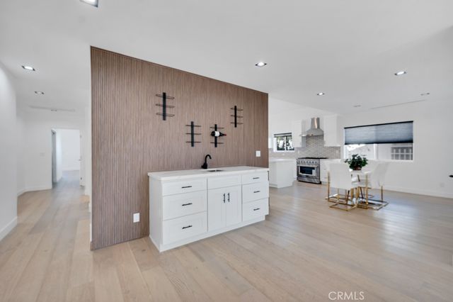 4941 Hesperia Avenue, Encino, CA 91316