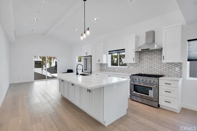 4941 Hesperia Avenue, Encino, CA 91316