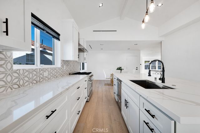 4941 Hesperia Avenue, Encino, CA 91316