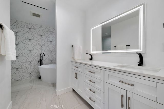 4941 Hesperia Avenue, Encino, CA 91316