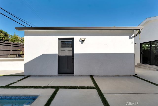 4941 Hesperia Avenue, Encino, CA 91316