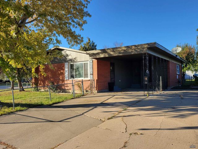 1408 DOWNING, Rapid City, SD 57701