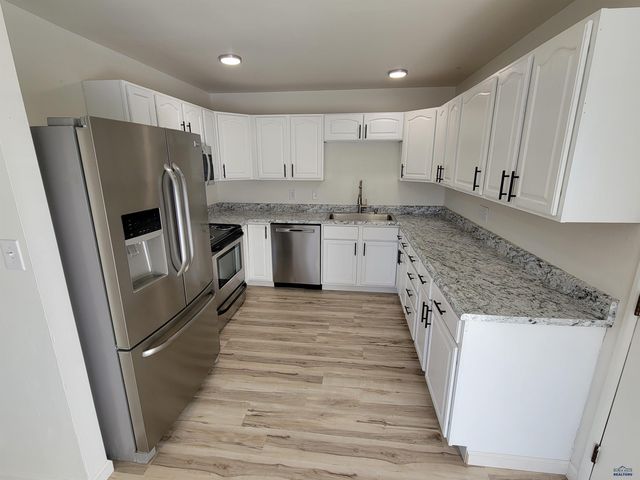 1408 DOWNING, Rapid City, SD 57701