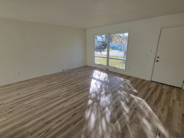 1408 DOWNING, Rapid City, SD 57701