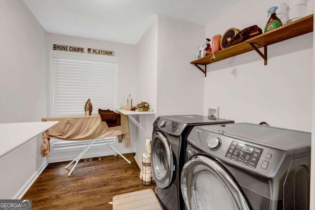 740 Tara Circle, Atlanta, GA 30354