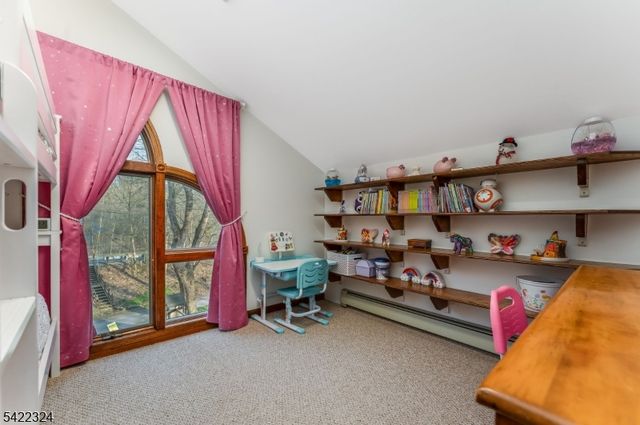 9 Riveredge Ln, Harmony Twp., NJ 08865